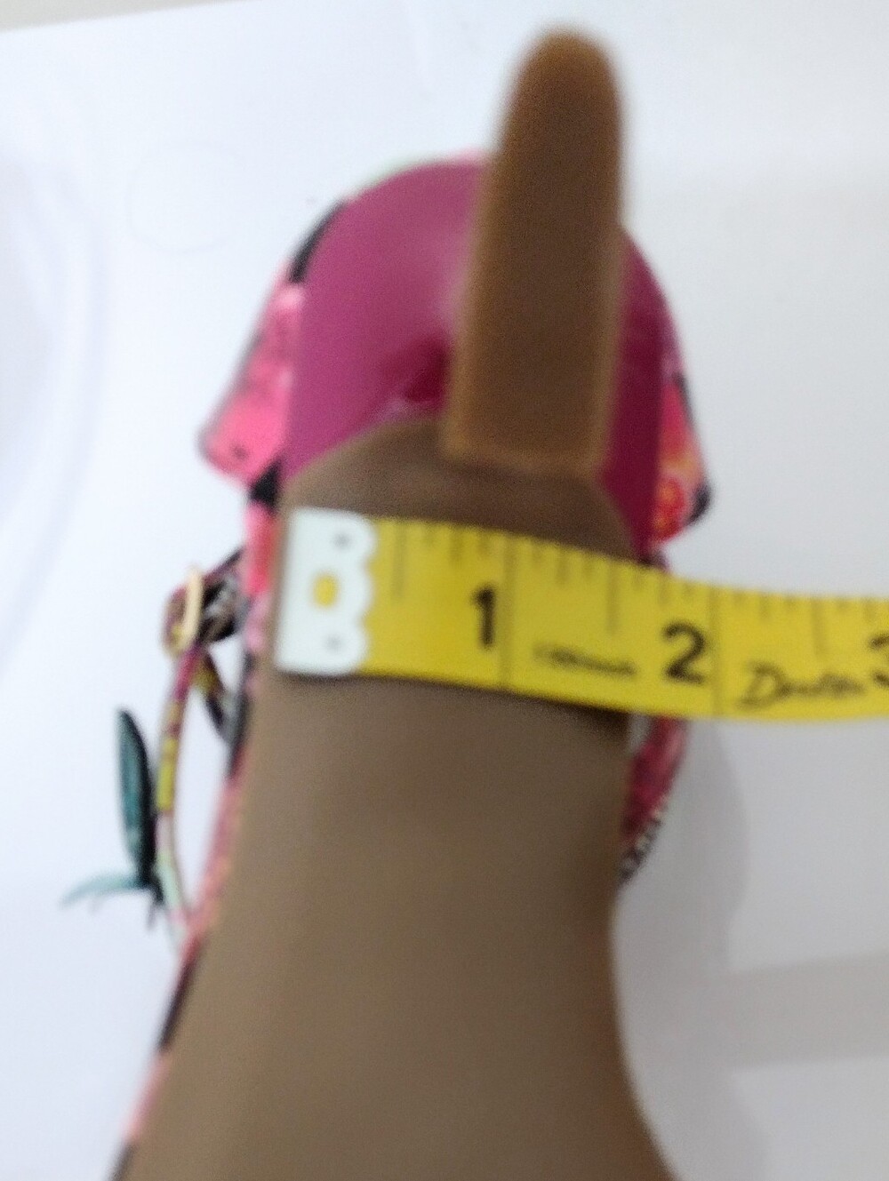 Betsey Johnson Sz 6.5 Chic Multicolor Floral Butterfly Appliqué Heels - Picture 13 of 14